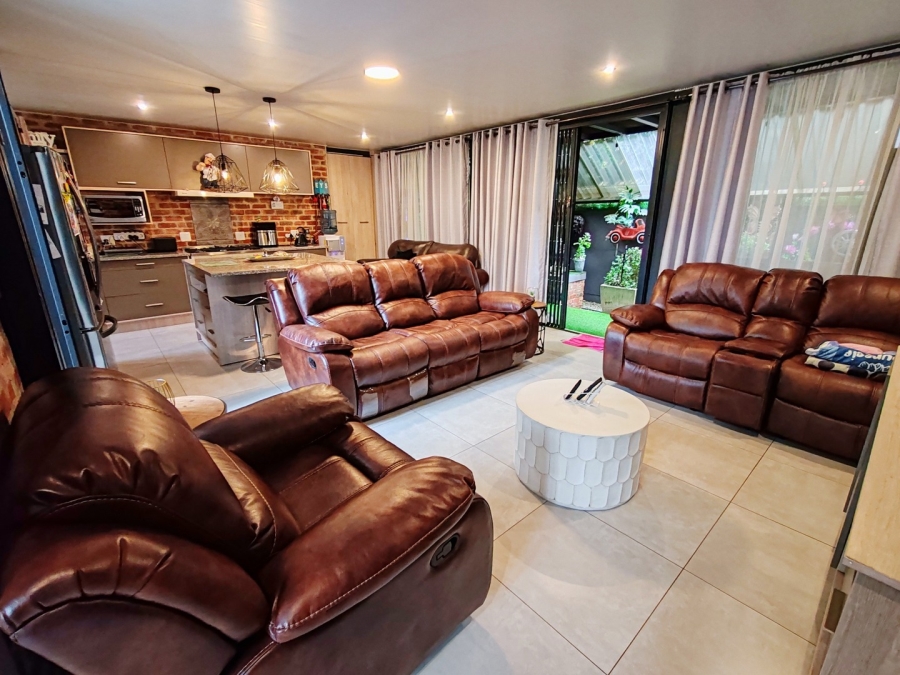 3 Bedroom Property for Sale in Baillie Park North West